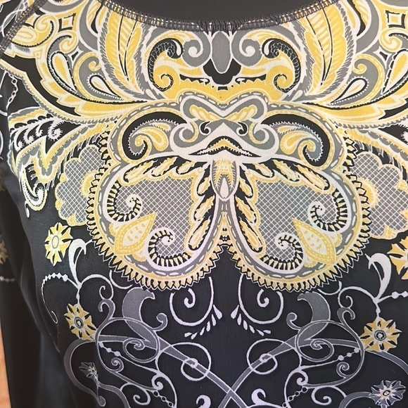 ATHLETA Paisley Long Sleeve Athletic Shirt size Small - Picture 3 of 8
